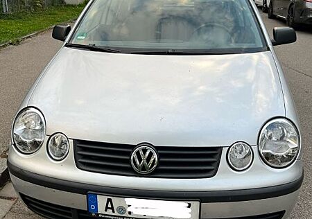 VW Polo Volkswagen 1.2 aus 3. Hand. Benziner Klimaanlage