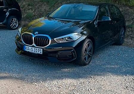 BMW 118I Sport Line Sport Line