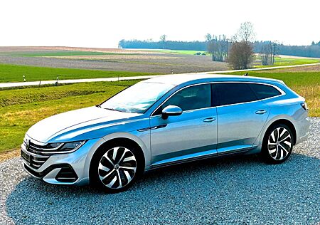 VW Arteon Volkswagen Shooting Brake R-Line 4Motion NEUZUSTAND