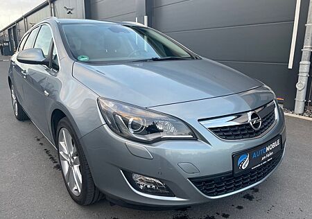 Opel Astra J Sports 1.4*SHZ*KLIMA*AHK*TEMPOMAT