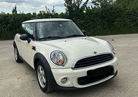 Mini ONE // Klima / Navi / TÜV & Inspektion neu