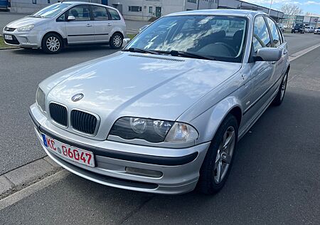 BMW 320i Limo Tüv 10/2026 Mängel lesen