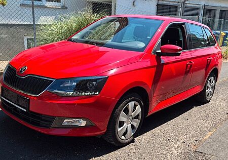 Skoda Fabia Combi /AUTOMATIK/NUR 61TKM/CLIMATR