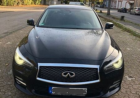 Infiniti Q50 2.2d Aut. Euro6 Leder LED 360 Kamer