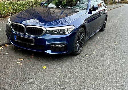 BMW 530d xDrive Touring A -