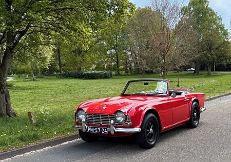 Triumph TR4 Hammer Preis!