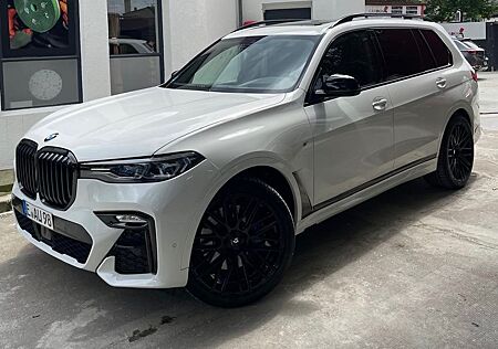 BMW X7 M50d - deutsches Fahrzeug / 7-Sitzer / Laser