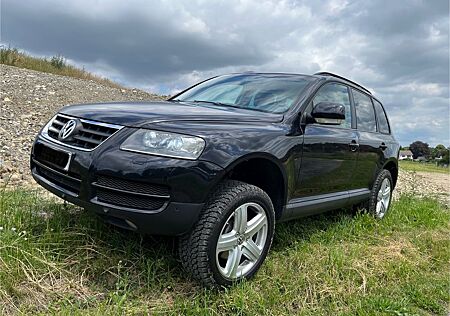 VW Touareg Volkswagen 3.0 V6 TDI Leder Luft TÜV-27 Offroad AHK