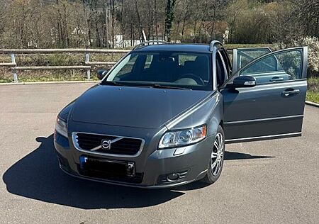Volvo V50 D5 Geartronic Summum