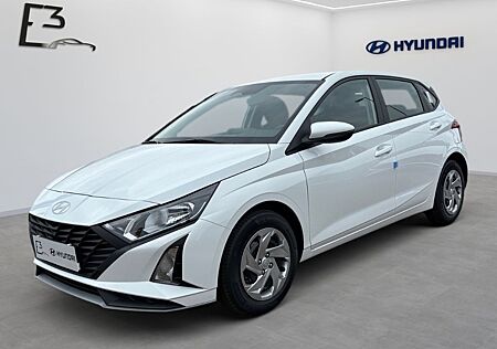 Hyundai i20 1.2 Benzin 5-MT Select Navigationssystem
