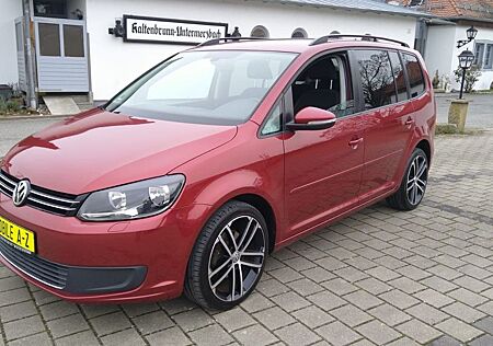 VW Touran Volkswagen Comfortline/ 7 SITZER /SITZH/AHK/TÜV NEU