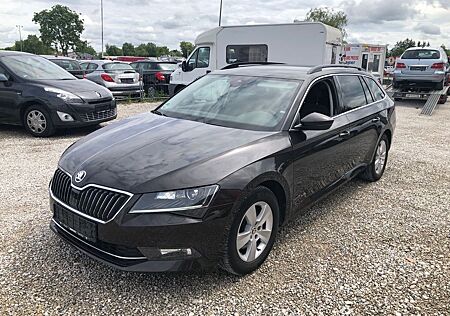 Skoda Superb Combi Ambition 4x4 DSG #Gepflegt