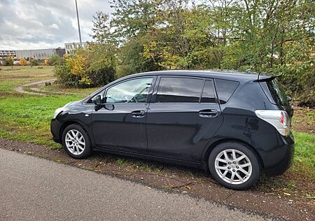 Toyota Verso 1.8l Travel, Panorama, 8fach, TÜV neu