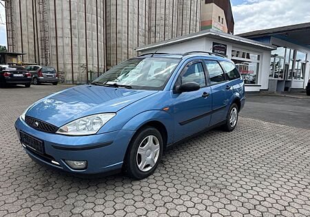 Ford Focus 1,6 Ghia X