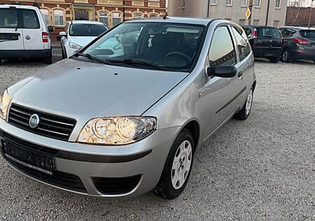 Fiat Punto 1.2 8V Sole