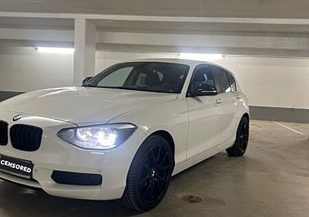 BMW 114i -