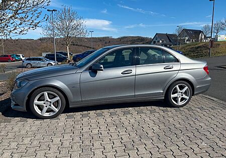 Mercedes-Benz C 300 CDI 4MATIC BlueEFF. AVANTG. Autom. AVA...