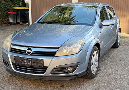 Opel Astra 1.4 Twinport -