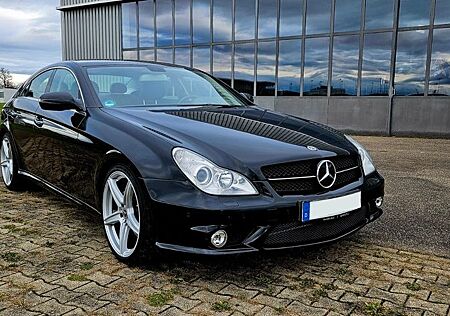 Mercedes-Benz CLS 280 AMG 63 Facelift Scheck. Kamera Bluetooth Lingua