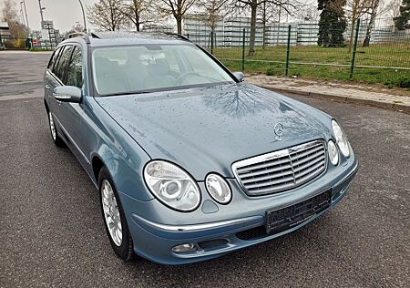 Mercedes-Benz E 280 T-Modell*7 SITZE*SEHR GEPFLEGT*SCHECKHEFT