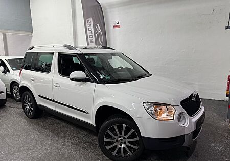 Skoda Yeti 2.0 TDI /Adventure/Panorama/Top Zustand.