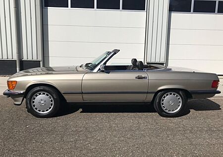 Mercedes-Benz SL 560 MB SL560 im Top Zustand