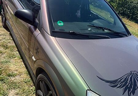 Opel Vectra Caravan 2.2 DIRECT Automatik -