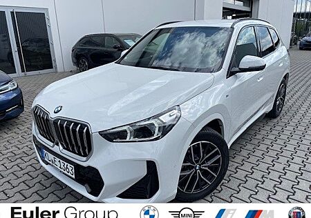 BMW X1 sDrive18i Sportpaket HUD AD AHK-klappbar AHK