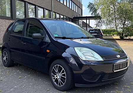 Ford Fiesta 1,3 51kW Connection Connection