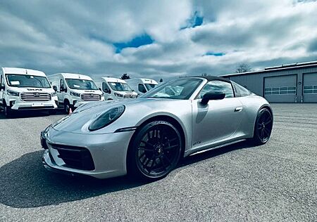 Porsche 992 Targa 4 GTS Targa Lift und Approved Garantie