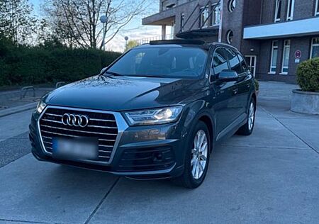 Audi Q7 3.0 TDI quattro tiptronic -