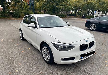 BMW 116d 116 Baureihe 1 Lim. 5-trg. Navi PDC ALU