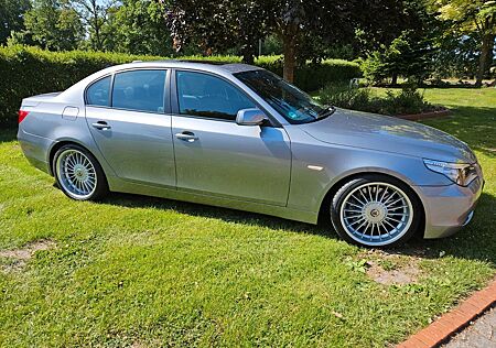 BMW 545i A - Vollausstattung Top Zustand