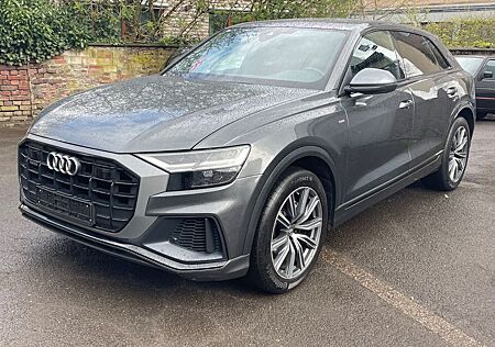Audi Q8 50 TÜV NEU S-LINE