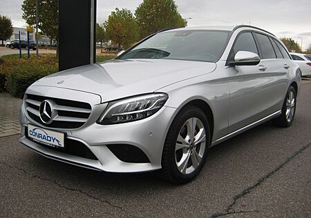 Mercedes-Benz C 220 d T Classic 9G LED COMAND CarPlay