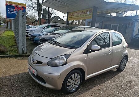 Toyota Aygo (X) Aygo AYGO AYGO Klimaanlage / 1 Hand /