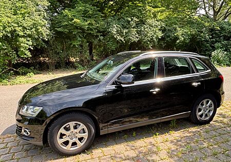 Audi Q5 2.0 TDI in gutem Zustand vom erster Hand