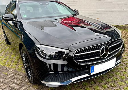 Mercedes-Benz E 300 de T Autom. - Hybrid Burmester Avantgarde