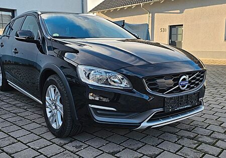 Volvo V60 Cross Country Momentum/TÜV 10 2027