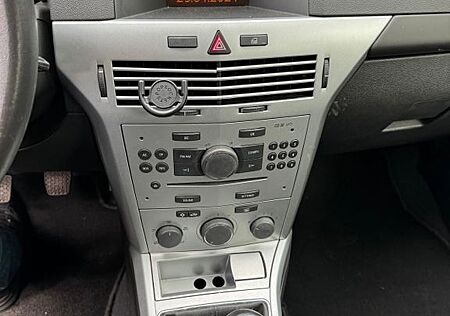 Opel Astra 1.4 Tw. ecoFLEX INNOVATION "110 Jahre ...