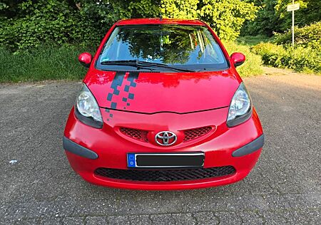 Toyota Aygo (X) Aygo (X) 1,0 -
