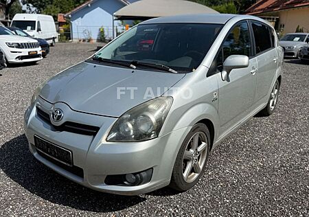 Toyota Corolla Verso 2.2 D-CAT Sol
