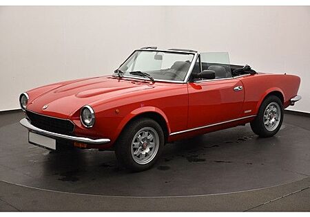 Fiat 124 PININFARINA SPIDER