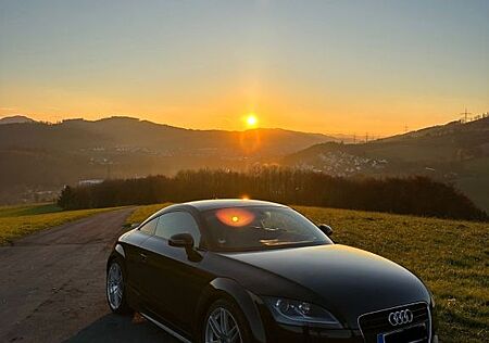 Audi TT Coupe 2.0 TFSI - S-Line