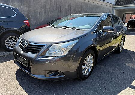 Toyota Avensis 1.6 Kombi