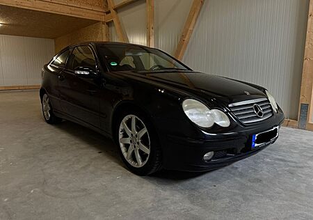 Mercedes-Benz C 180 C180 Kompressor Sportcoupé -