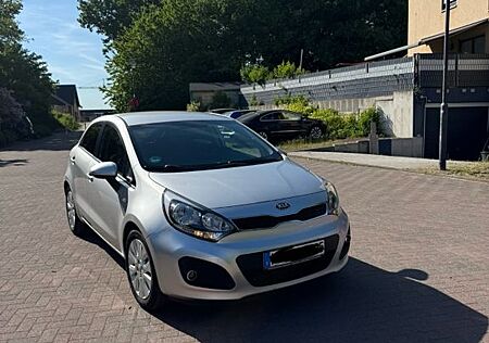 Kia Rio 1.2 Spirit Spirit