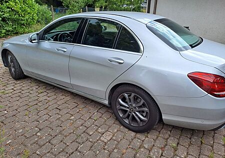 Mercedes-Benz C 200 Autom. -