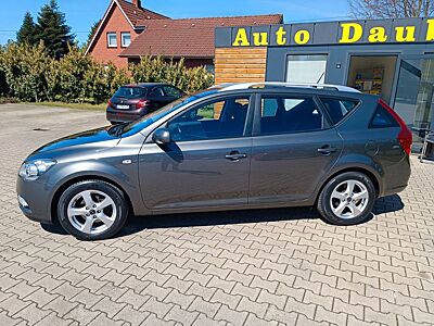 Kia Ceed 1,4i+Klima+SZH+EFH+EU5+ALU+Garantie