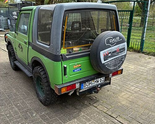 Suzuki SJ Samurai